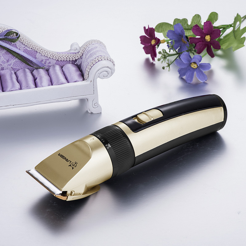 ماكينة قص الحيوانات الأليفة اللاسلكية USB P65